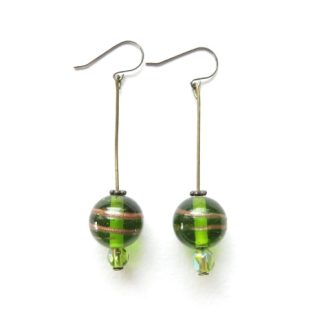 boucles d'oreilles pendantes