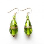 boucles d'oreilles pendantes