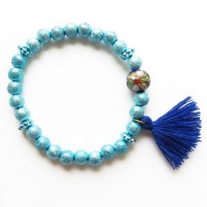 bracelet pompon