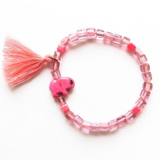 bracelet pompon