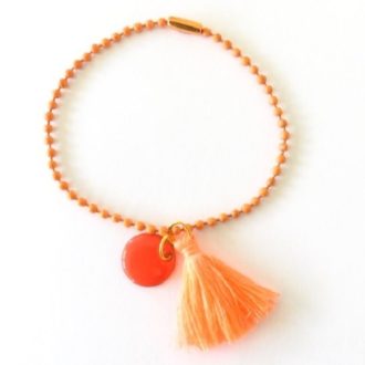 bracelet pompon