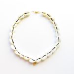 collier coquillage cauri