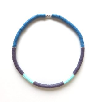 collier surfeur bleu