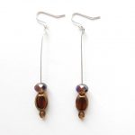 boucles d'oreilles marron
