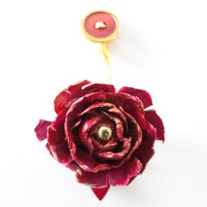 suspension fleur décorative