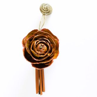suspension fleur décorative